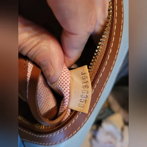 Dooney & Bourke Blue and Brown Women's Bag NWOT - Picture 15 of 15